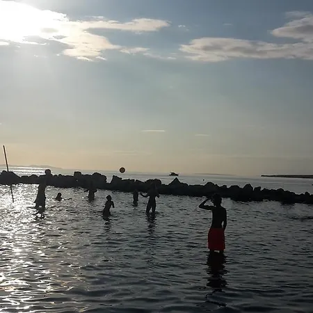 Sunny Punta *