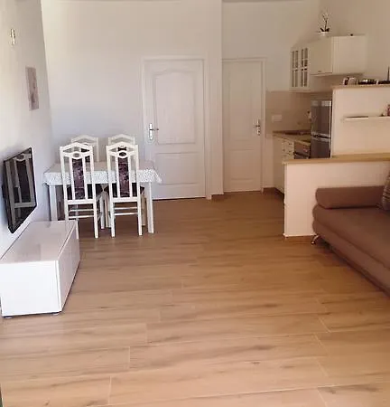 Sunny Punta Privlaka (Zadar)